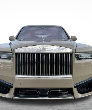 Driving Royalty - Experiencing Miami in a Rolls-Royce Cullinan blog image