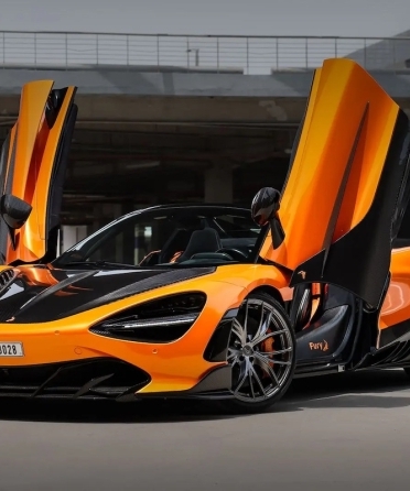 How to Elevate Your Miami Vacation with a Luxury Car Rental blog image