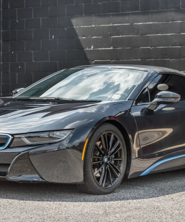 Drive the Future: BMW i8 Roadster Black Rental in Miami blog image