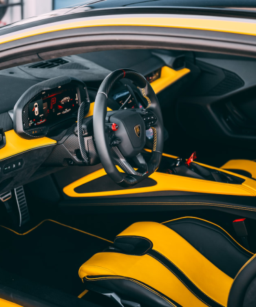 Ocean Drive Energy: Why Miami Demands a Lamborghini blog image