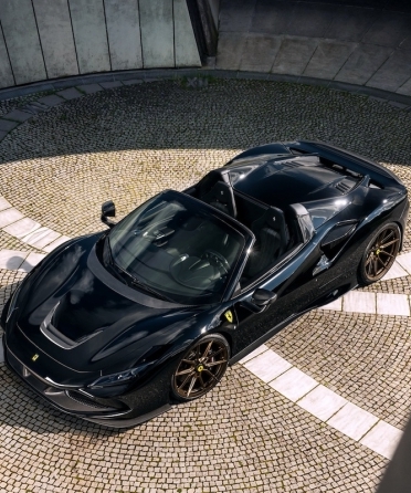 Renting a Ferrari F8 Spider in Miami – Prices & More blog image