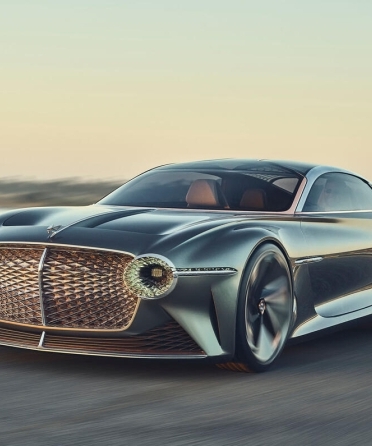 Bentley in the Bay: Luxury Touring at Its Finest on Miami’s Scenic Routes blog image