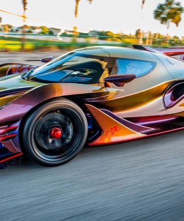 Luxury Lifestyle on Wheels: How Supercars Define Miami Culture blog image