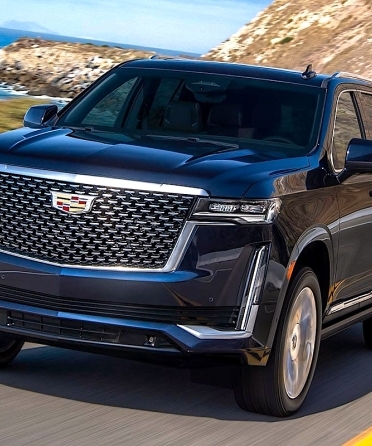 SUV Royalty: Why Cadillac Escalade Rentals Are Perfect for Miami Nightlife & Luxury Travel blog image
