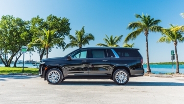 Cadillac Escalade 600 Black gallery image 2