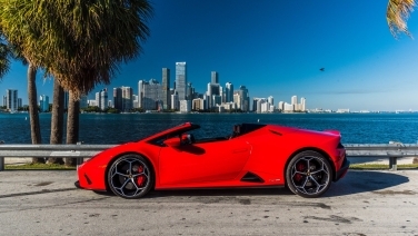 Lamborghini Huracan Evo Spyder RWD Rosso Mars gallery image 1