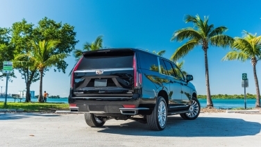 Cadillac Escalade 600 Black gallery image 3