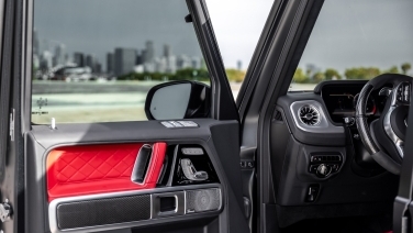 Mercedes-Benz G63 AMG Matte Black gallery image 5