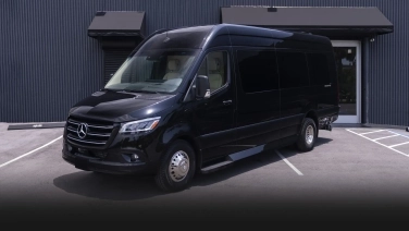 8-passenger Mercedes Benz Sprinter Limo car image
