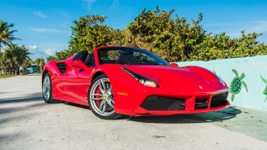 Ferrari 488 Spider Rosso Corsa 2018 gallery image 3