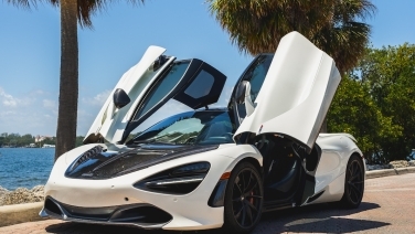 McLaren 720S Spider gallery image 1
