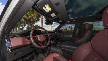 Land Rover Range Rover Sport P400 Dynamic Grey gallery image 6