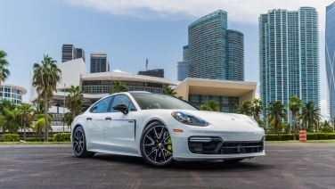 Porsche Panamera 4 E-Hybrid White car image