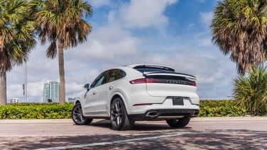Porsche Cayenne Coupe White gallery image 4