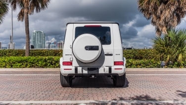  Mercedes-Benz G63 AMG White gallery image 3