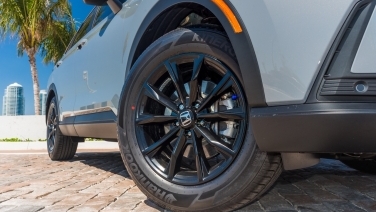 Honda CR-V Hybrid Sport Grey gallery image 7