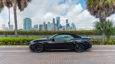 BMW 440i Convertible Black gallery image 4