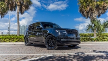 Land Rover Range Rover P400 Black car image