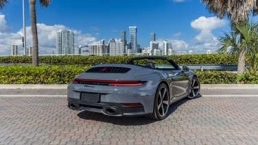 Porsche 911 Carrera Convertible Slate Grey gallery image 4