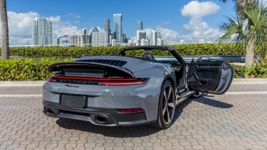 Porsche 911 Carrera Convertible Slate Grey gallery image 5
