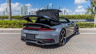 Porsche 911 Carrera Convertible Slate Grey gallery image 6