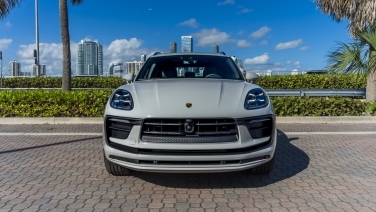 Porsche Macan Grey gallery image 2