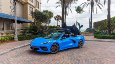 Chevrolet Corvette Convertible Blue gallery image 1