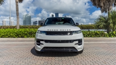 Land Rover Range Rover Sport P400 Dynamic Grey gallery image 3