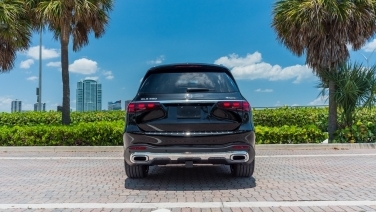 Mercedes-Benz GLS450 Black gallery image 5