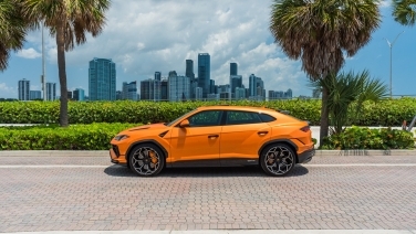 Lamborghini Urus Performante Arancio Borealis gallery image 1