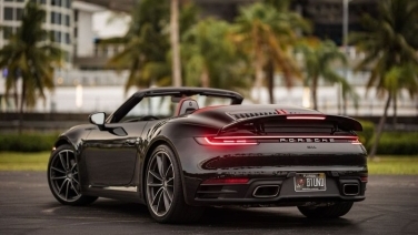 Porsche 911 Carrera S 992 gallery image 3