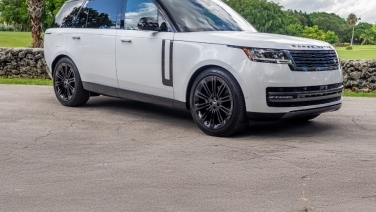 Range Rover HSE White gallery image 2