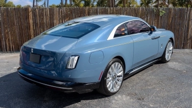 Rolls-Royce Spectre Blue gallery image 5