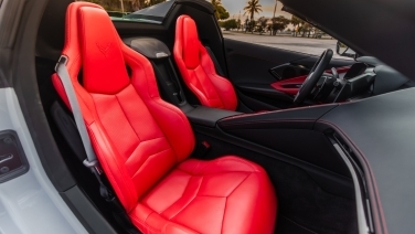 2025 Chevrolet Corvette Stingray Convertible Rental gallery image 8