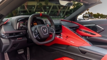 2025 Chevrolet Corvette Stingray Convertible Rental gallery image 11