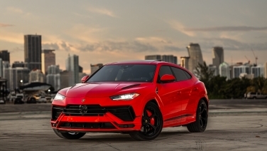 Lamborghini Urus Red gallery image 1