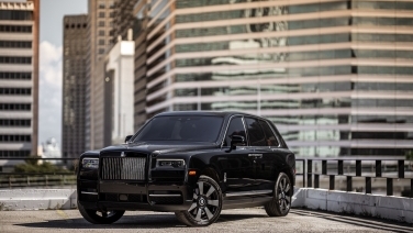 Rolls-Royce Cullinan Black gallery image 3