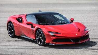 Ferrari SF90 Stradale car image