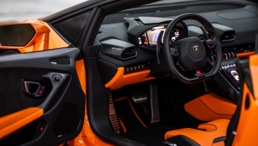 Lamborghini Huracán EVO Spyder Arancio Borealis gallery image 8