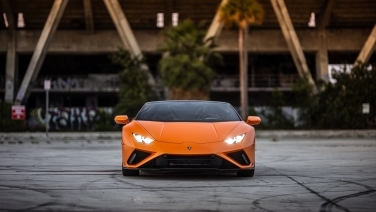 Lamborghini Huracán EVO Spyder Arancio Borealis gallery image 1