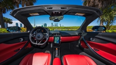 McLaren Artura Spider (Silver/Red) gallery image 17