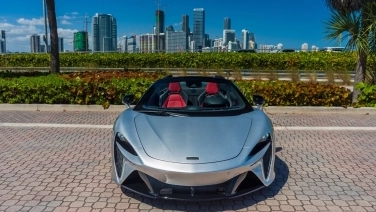 McLaren Artura Spider (Silver/Red) gallery image 3