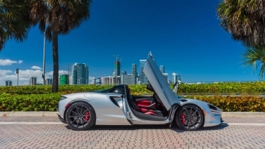 McLaren Artura Spider (Silver/Red) gallery image 10