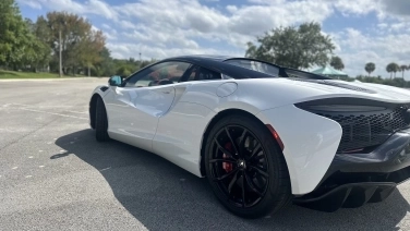 McLaren Artura White gallery image 2