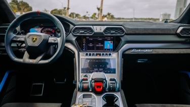 Lamborghini Urus Performante (Baby Blue) gallery image 6