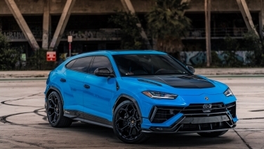 Lamborghini Urus Performante (Baby Blue) gallery image 2