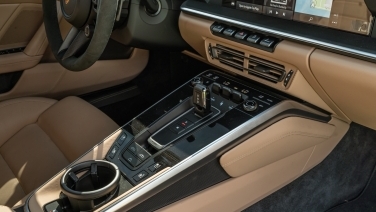 Porsche 911 Turbo S Cabriolet Green gallery image 8