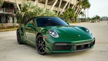 Porsche 911 Turbo S Cabriolet Green car image