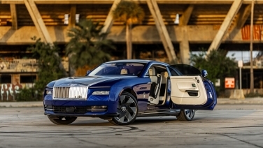 Rolls-Royce Spectre gallery image 1