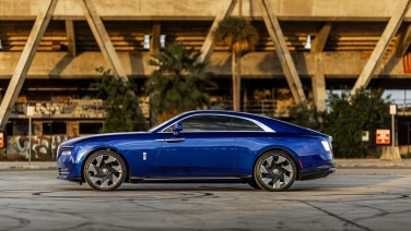 Rolls-Royce Spectre gallery image 2